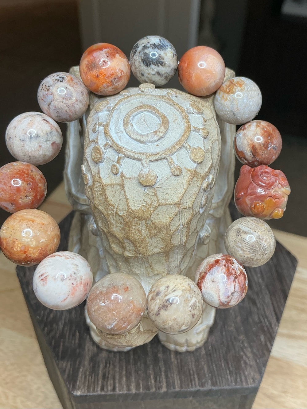 Coral Jade 13mm with Alashan Owl